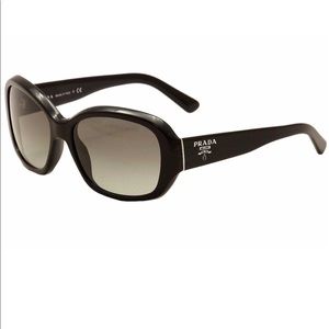 Prada Sunglasses 🕶